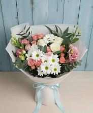 Букет цветов из:  Розы, Лизиантусы и Хризантемы в Вагае