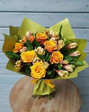 Букет цветов из:  Альстромерии и Розы в Вагае