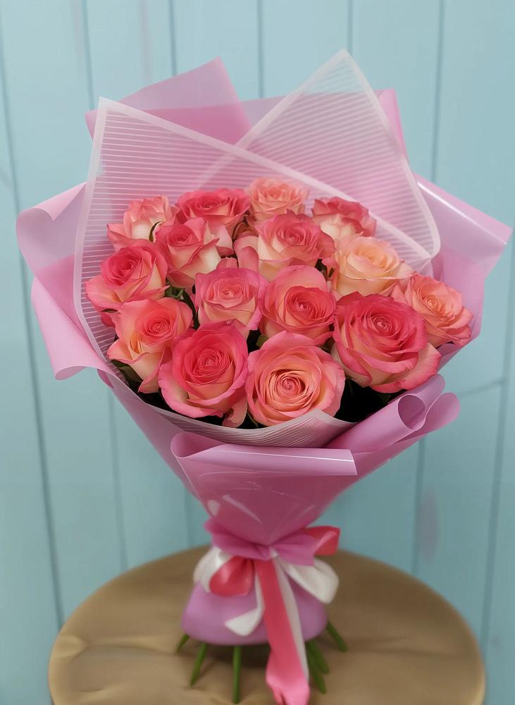 Букет 15 Розовых роз Равель в Вагае