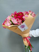 Букет цветов из:  Альстромерии в Вагае