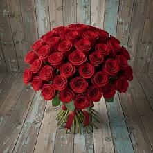 Букет 55 Красных роз Фридом #REPLACE_PRED# Вагае