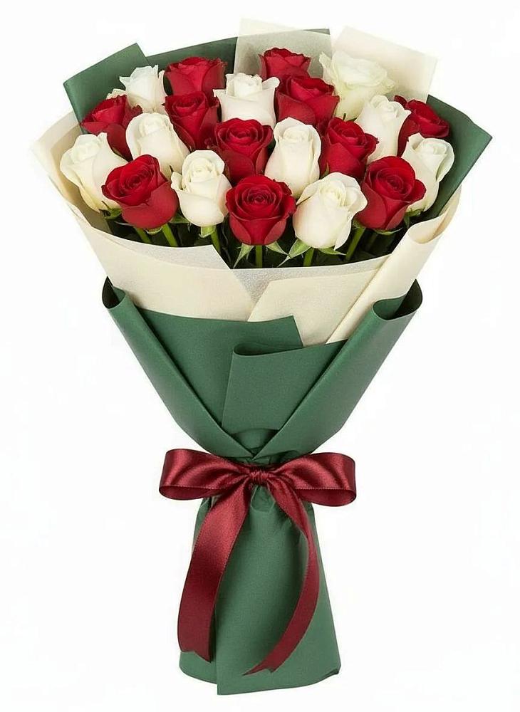 Букет Микс из красных и белых роз в Вагае