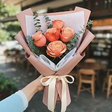 Букет цветов из:  Розы #REPLACE_PRED# Вагае