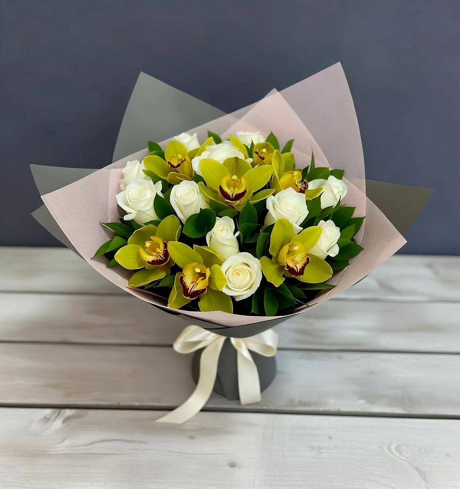 Букет цветов из: Орхидеи и Розы в Вагае