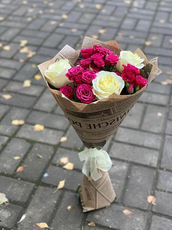 Букет цветов из: Розы в Вагае