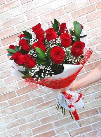 Букет цветов из: Розы в Вагае