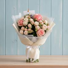 Букет цветов из:  Розы #REPLACE_PRED# Вагае